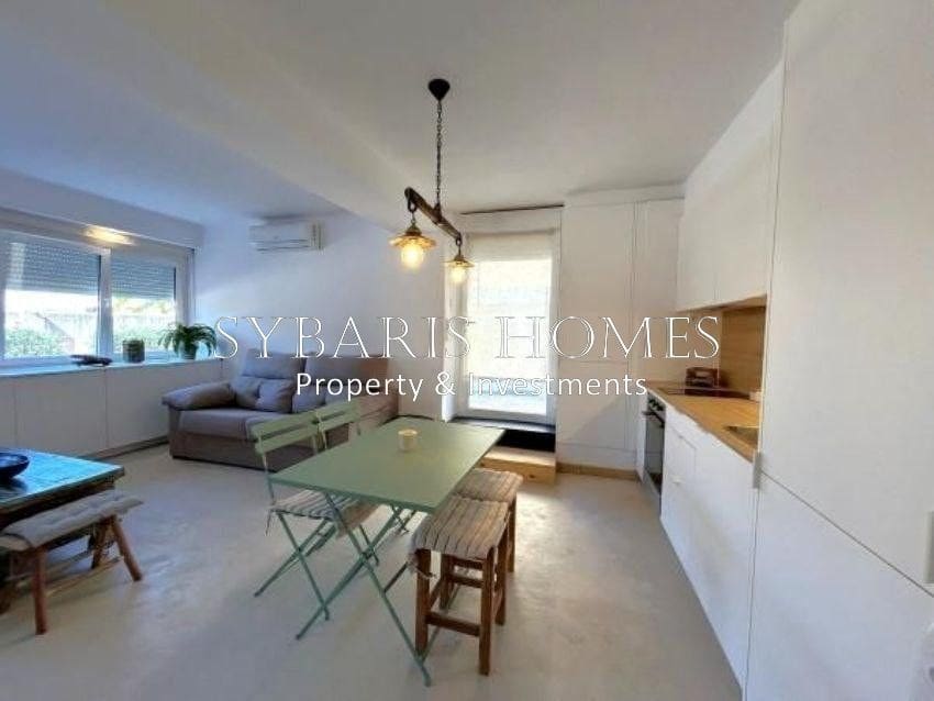 Leilighet til salgs i Denia med svømmebasseng garasje - € 159 000 (Ref: 10183772)