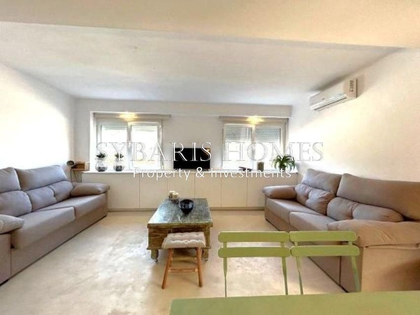 Leilighet til salgs i Denia med svømmebasseng garasje - € 159 000 (Ref: 10183772)