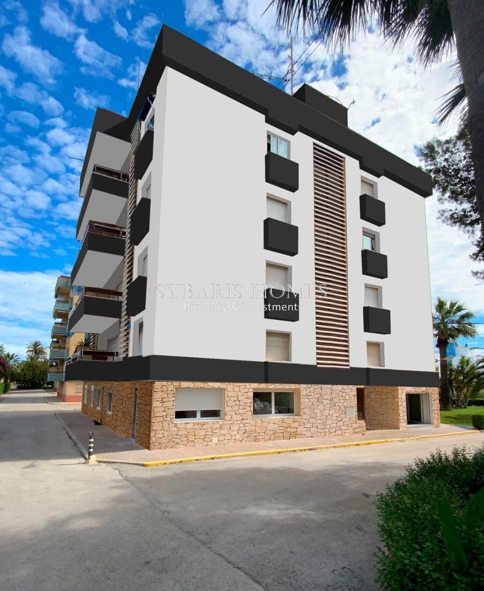 Leilighet til salgs i Denia med svømmebasseng garasje - € 159 000 (Ref: 10183772)