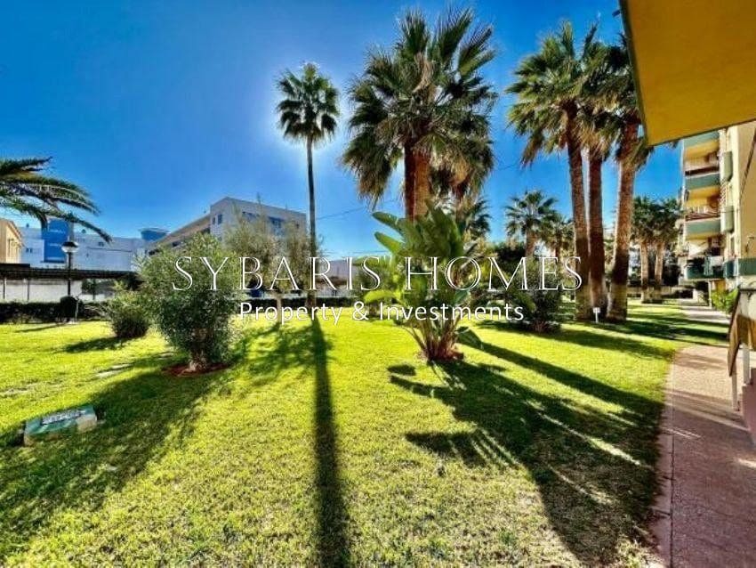 Leilighet til salgs i Denia med svømmebasseng garasje - € 159 000 (Ref: 10183772)