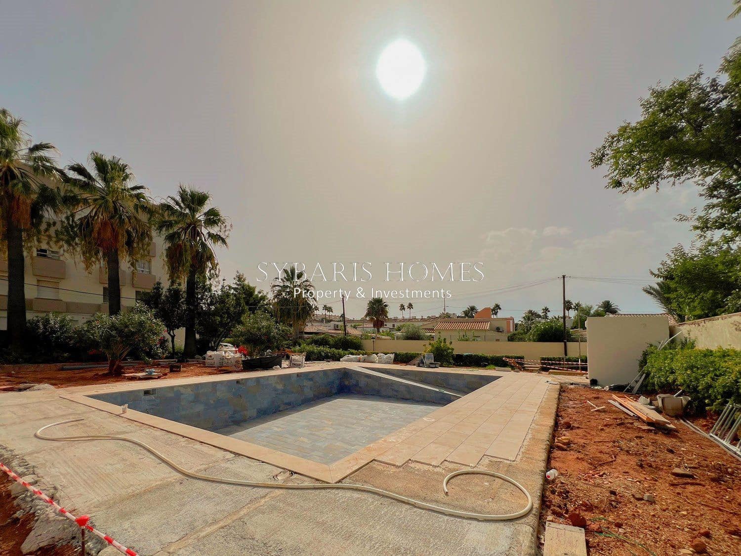 Leilighet til salgs i Denia med svømmebasseng garasje - € 159 000 (Ref: 10183772)