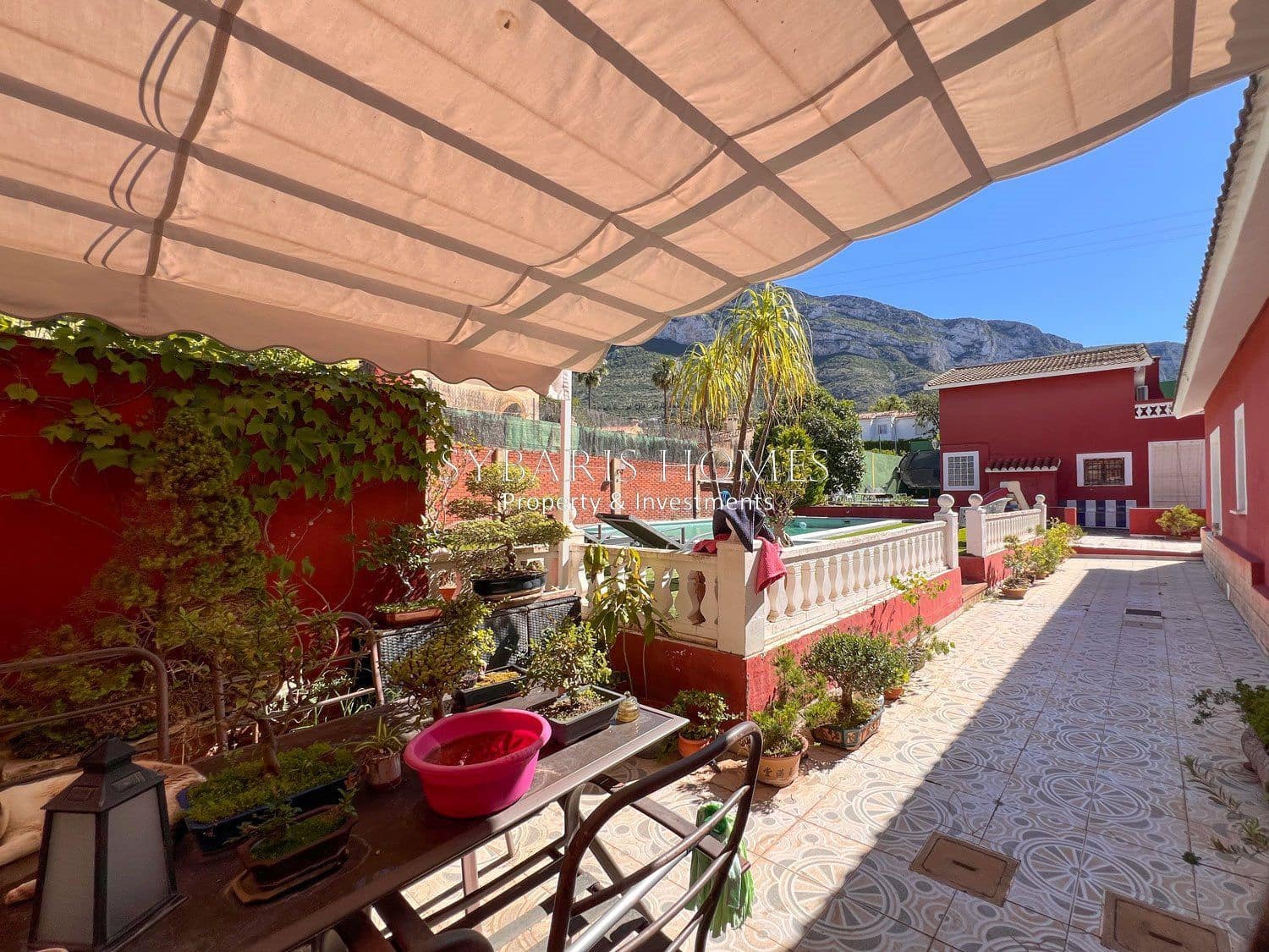 5 soveværelse Villa til salg i Denia med swimmingpool garage - € 1.250.000 (Ref: 10183783)