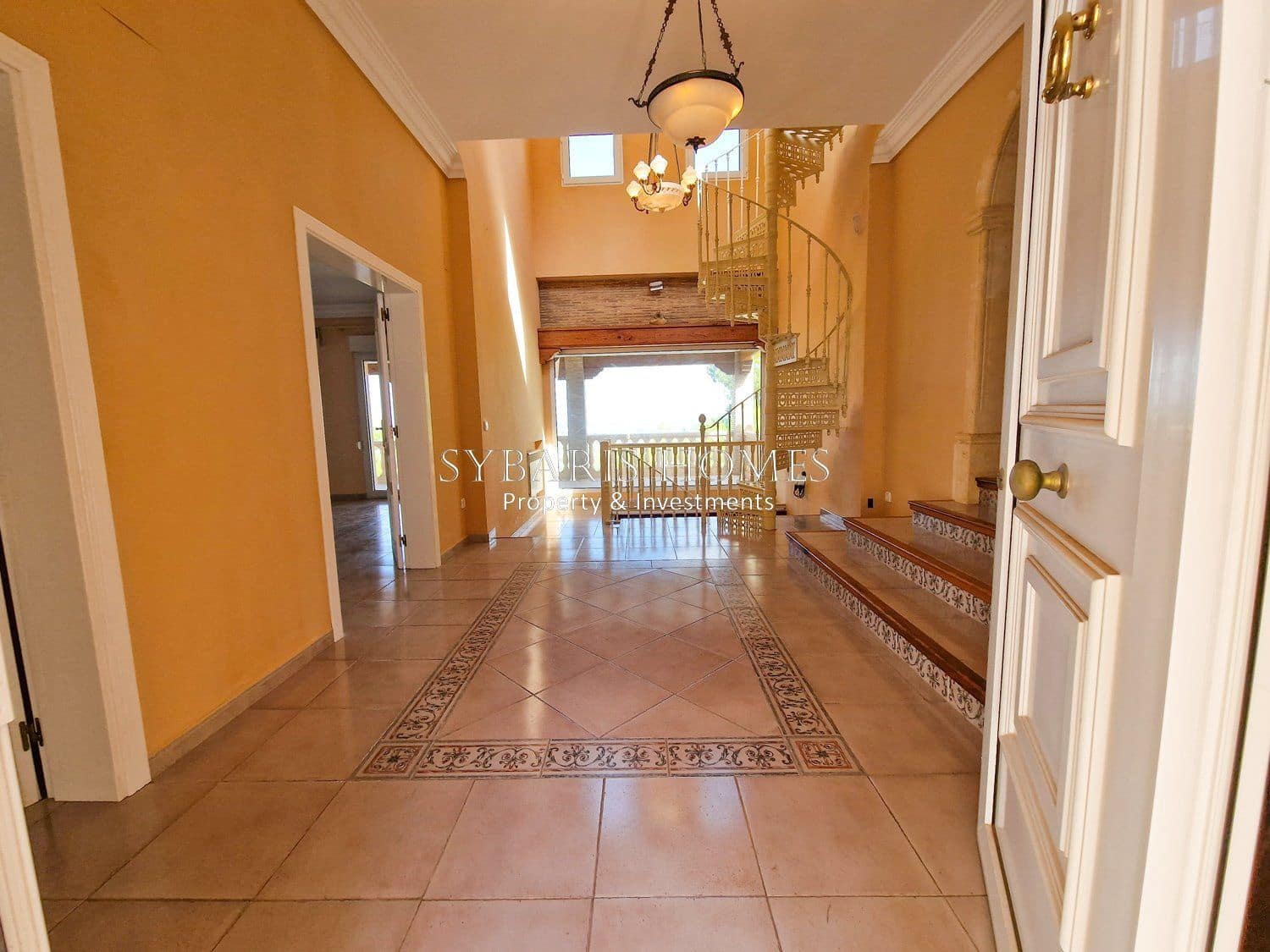 9 Zimmer Villa zu verkaufen in Pedreguer mit Garage - 899.000 € (Ref: 10183787)