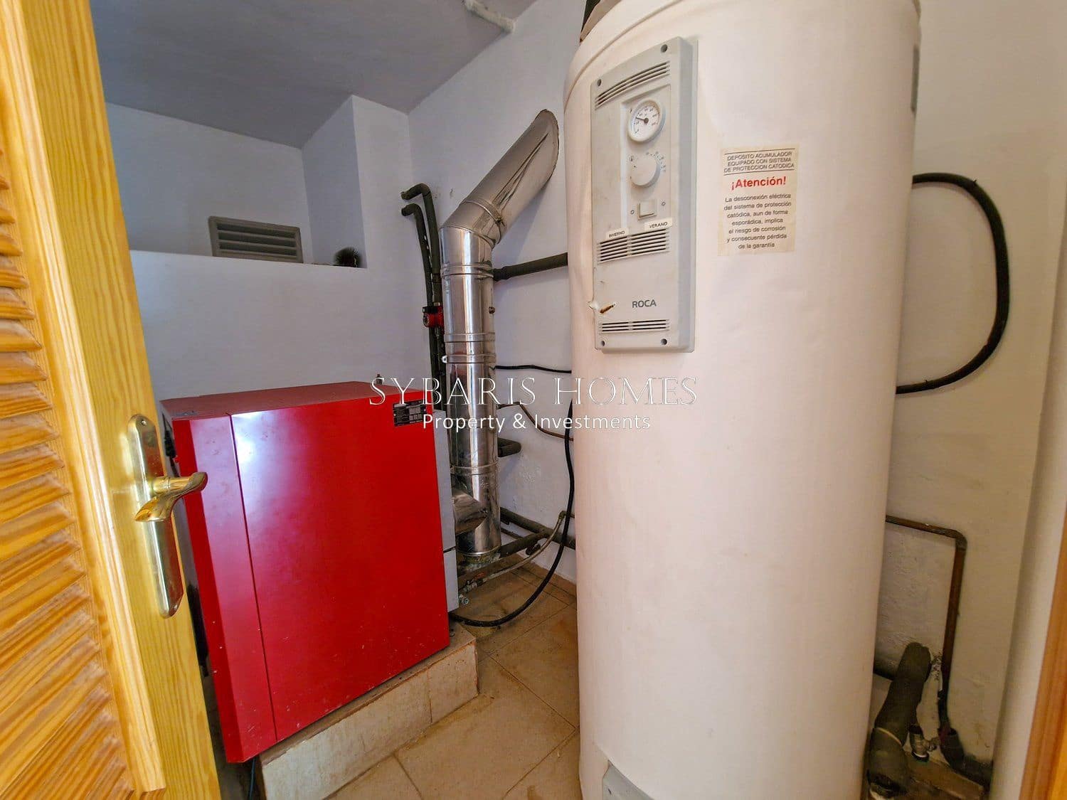 9 Zimmer Villa zu verkaufen in Pedreguer mit Garage - 899.000 € (Ref: 10183787)