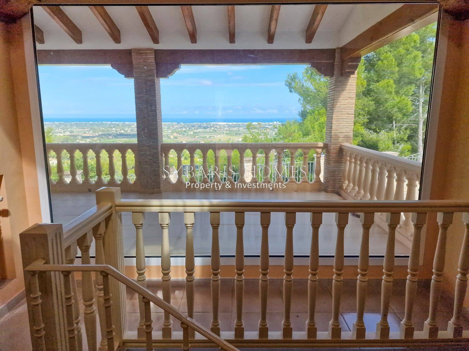 9 Zimmer Villa zu verkaufen in Pedreguer mit Garage - 899.000 € (Ref: 10183787)
