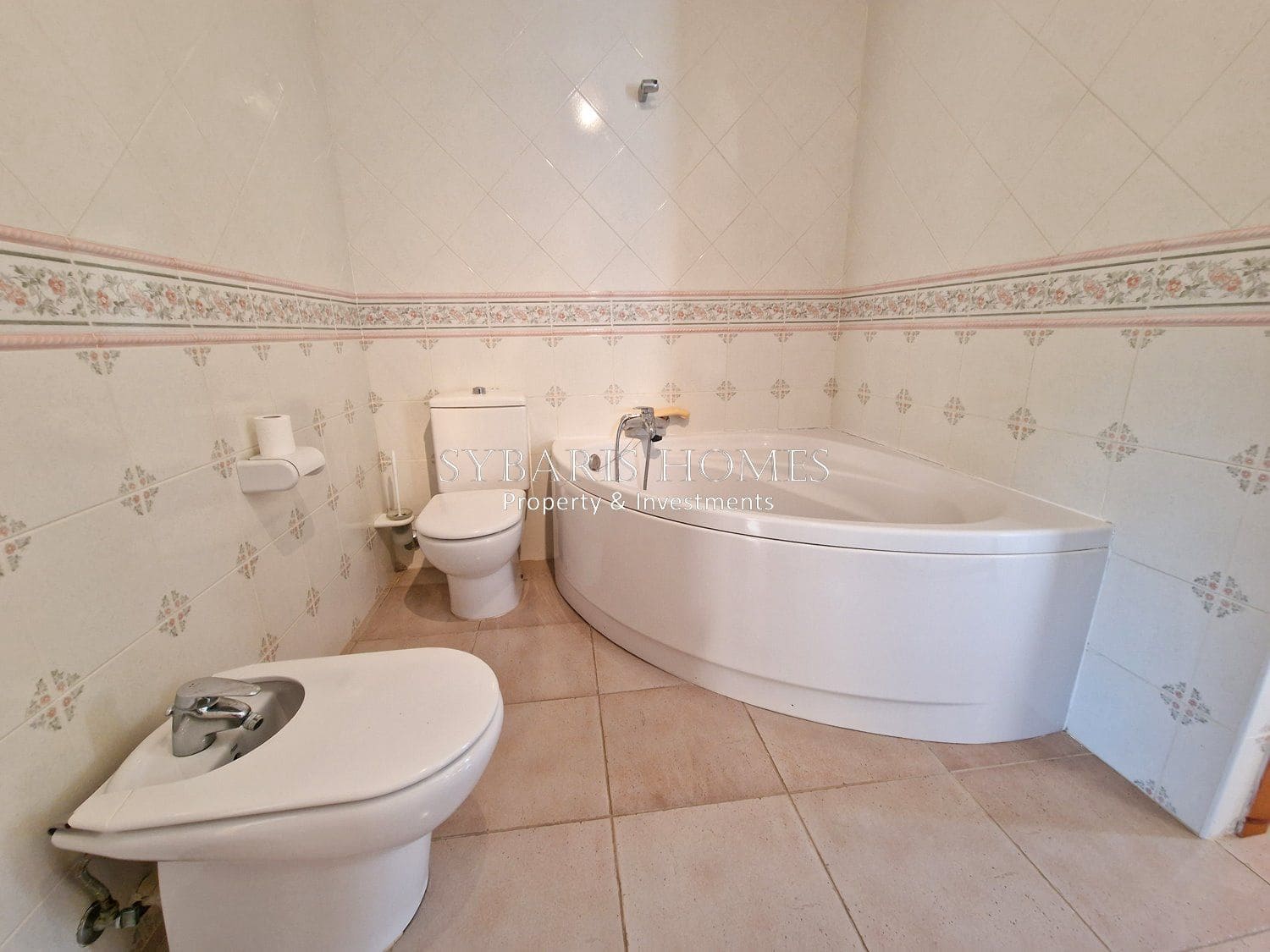 9 Zimmer Villa zu verkaufen in Pedreguer mit Garage - 899.000 € (Ref: 10183787)
