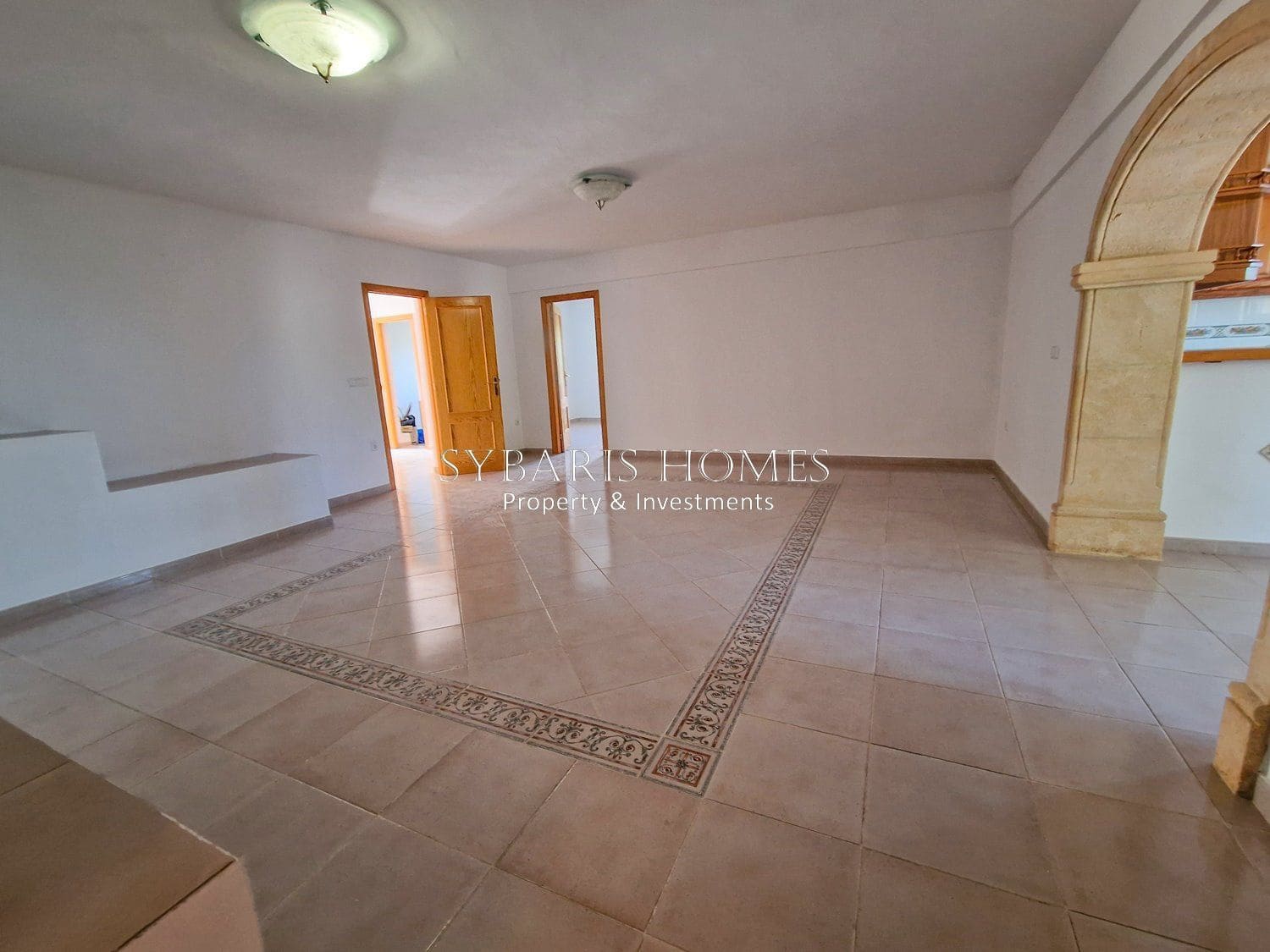 9 Zimmer Villa zu verkaufen in Pedreguer mit Garage - 899.000 € (Ref: 10183787)