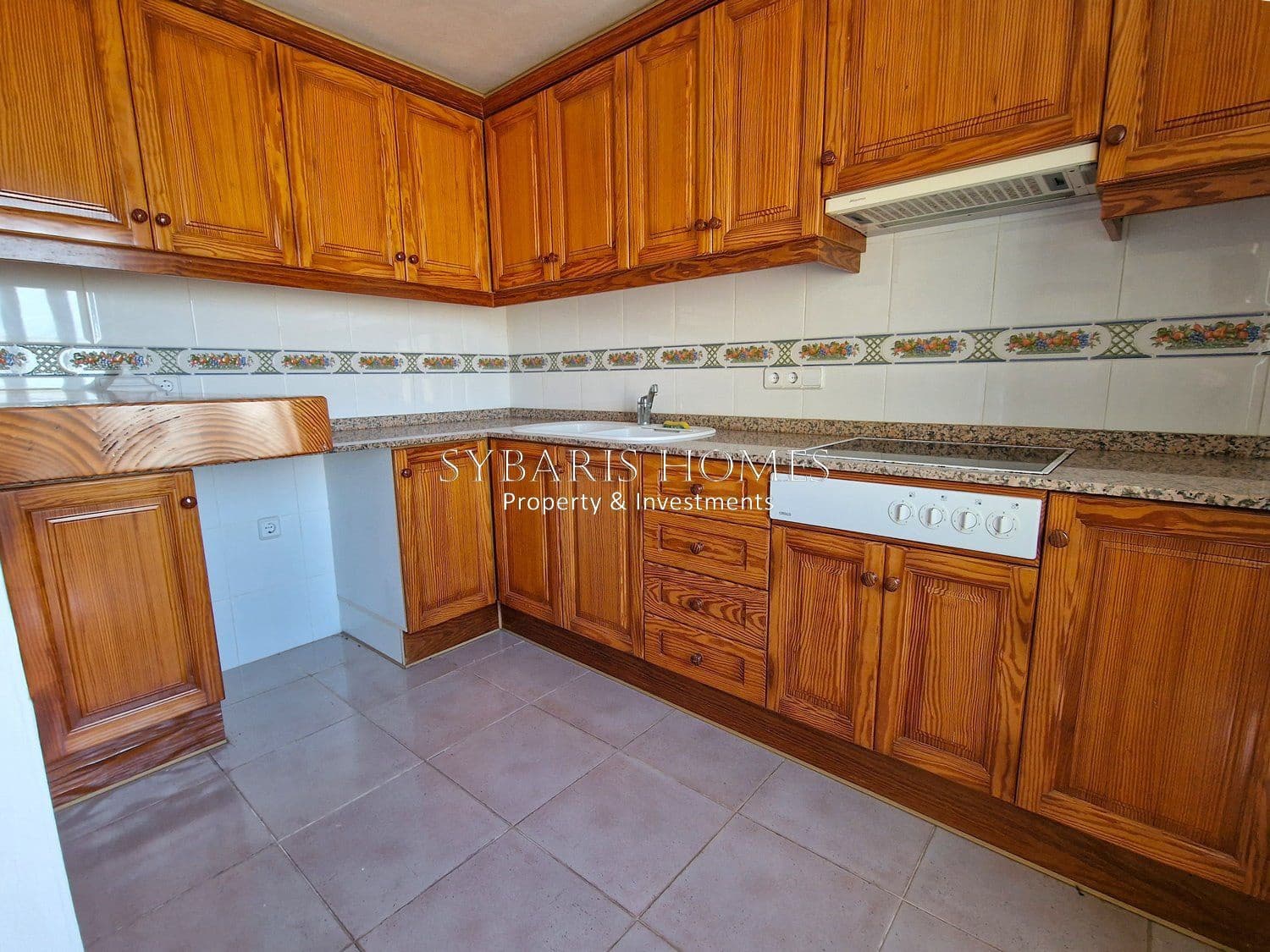 9 Zimmer Villa zu verkaufen in Pedreguer mit Garage - 899.000 € (Ref: 10183787)