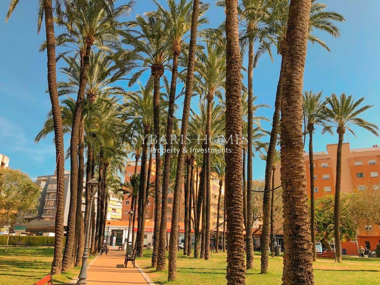 Local Commercial à vendre à Denia - 350 000 € (Ref: 10183789)