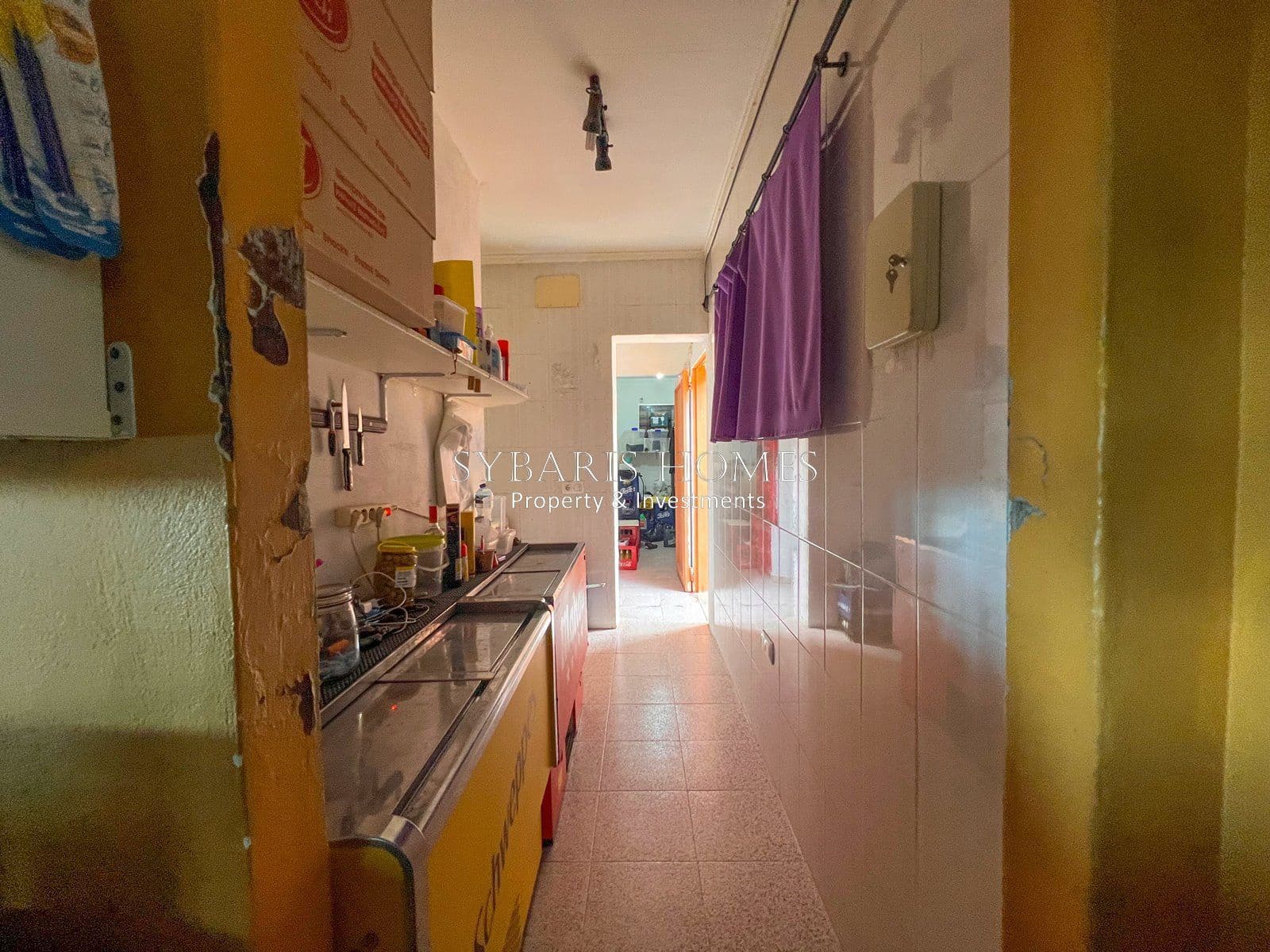 Kommersiell til salgs i Orba med garasje - € 299 000 (Ref: 10183791)