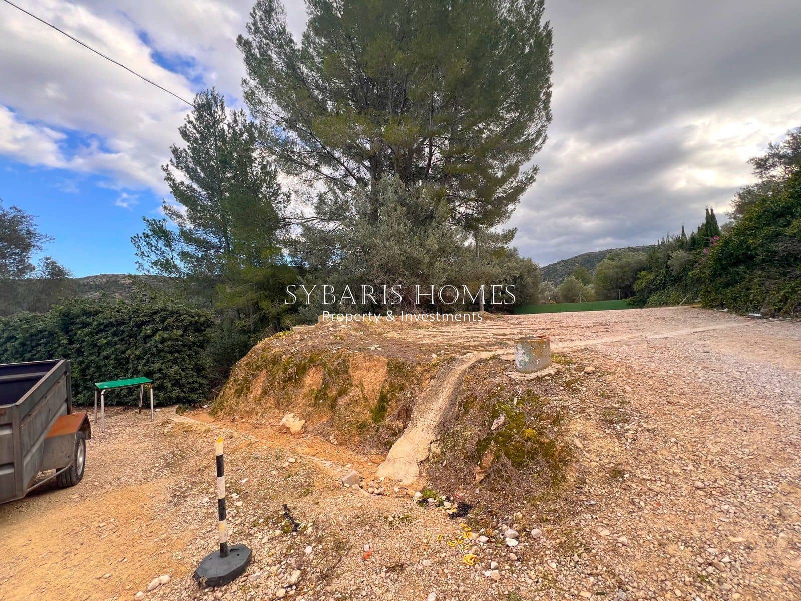 Kommersiell til salgs i Orba med garasje - € 299 000 (Ref: 10183791)