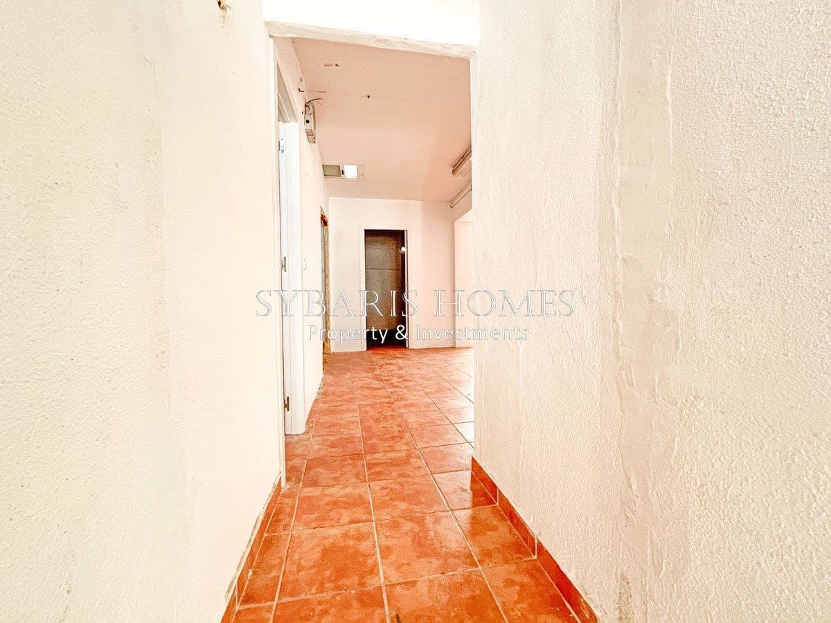 Kommersiell til salgs i Denia med garasje - € 325 000 (Ref: 10183794)