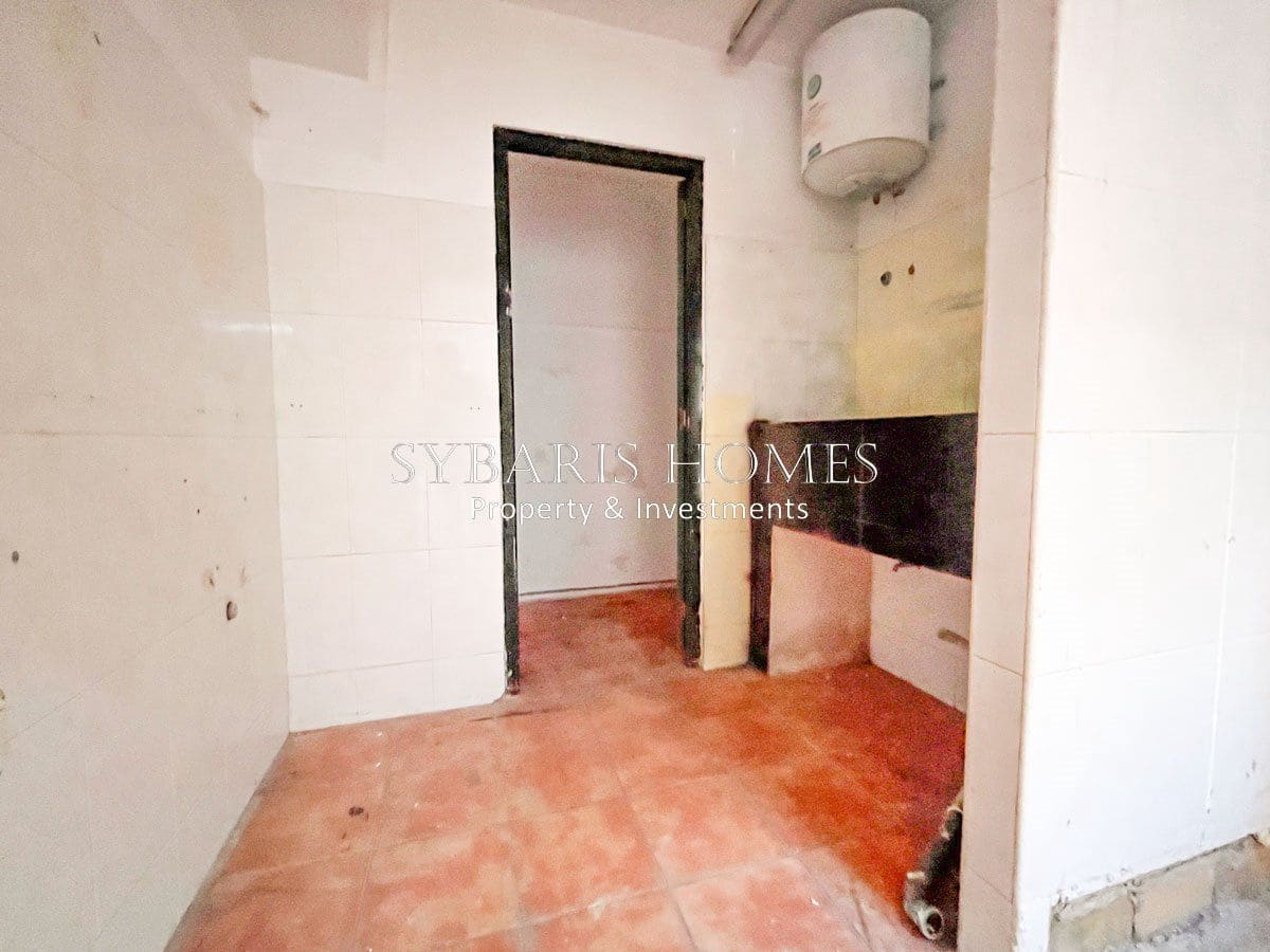 Kommersiell til salgs i Denia med garasje - € 325 000 (Ref: 10183794)