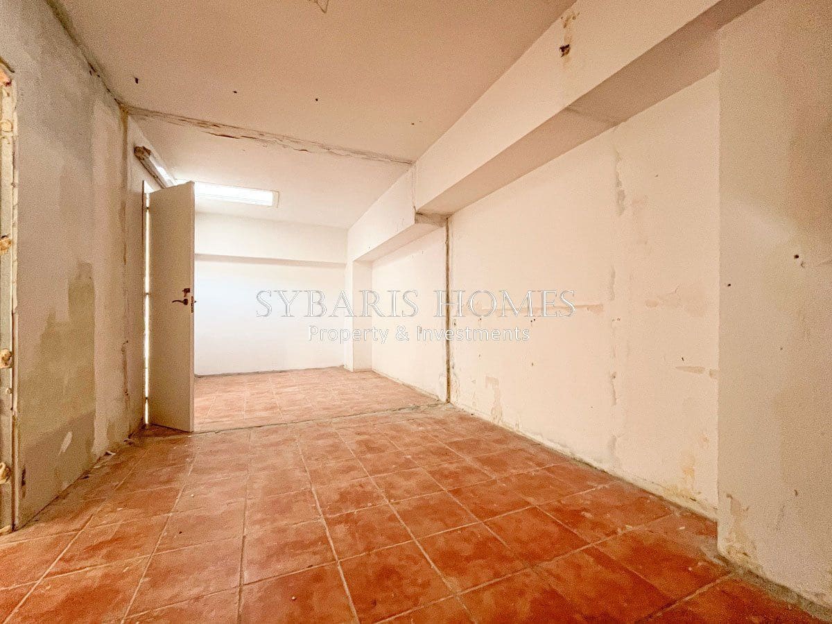 Kommersiell til salgs i Denia med garasje - € 325 000 (Ref: 10183794)