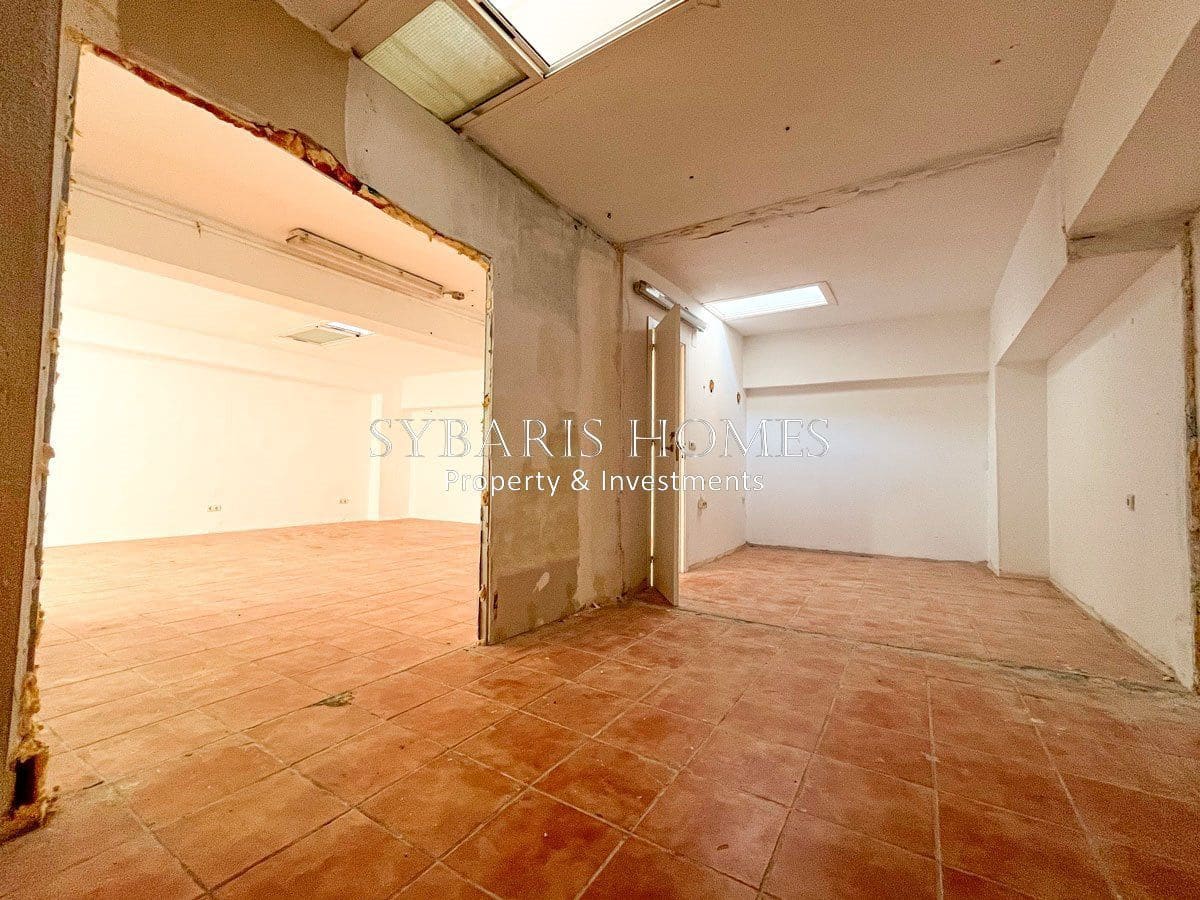 Kommersiell til salgs i Denia med garasje - € 325 000 (Ref: 10183794)