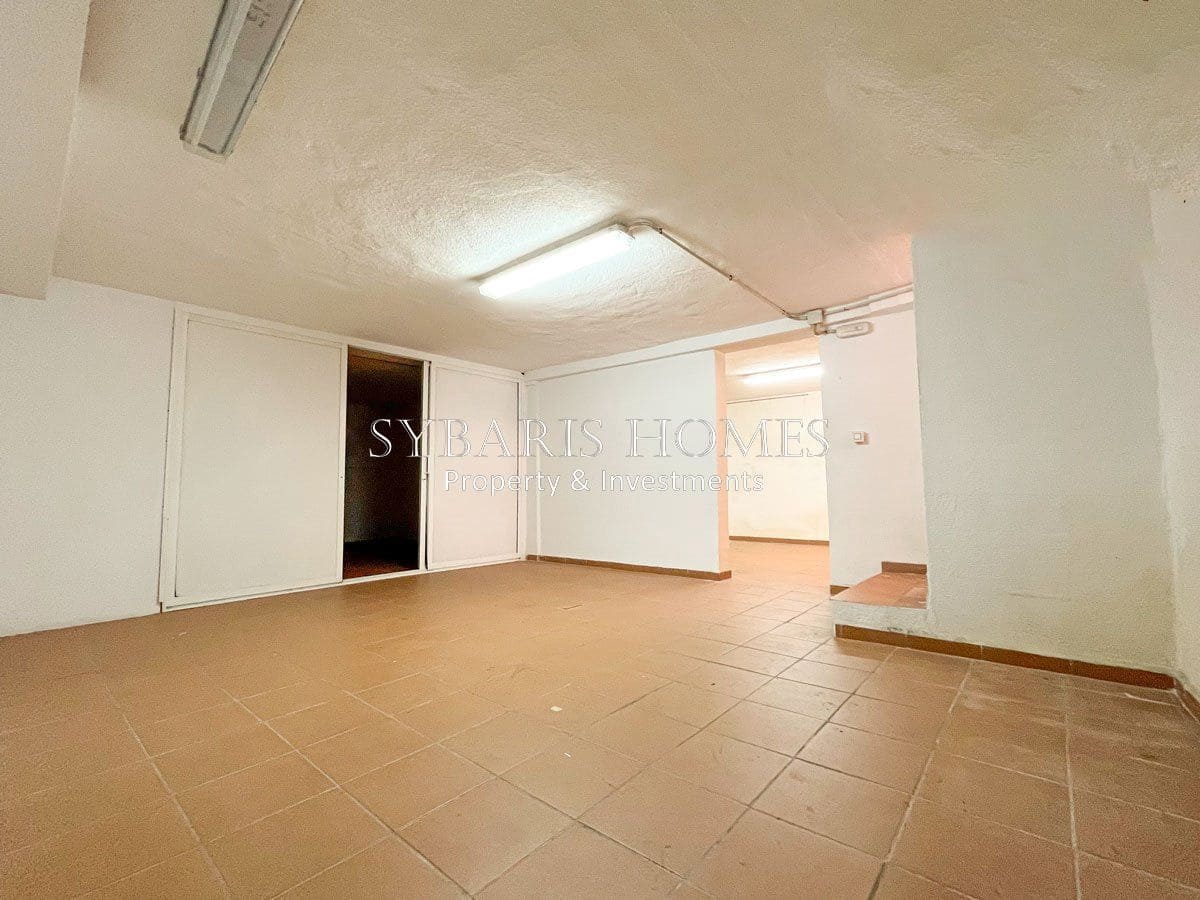 Kommersiell til salgs i Denia med garasje - € 325 000 (Ref: 10183794)