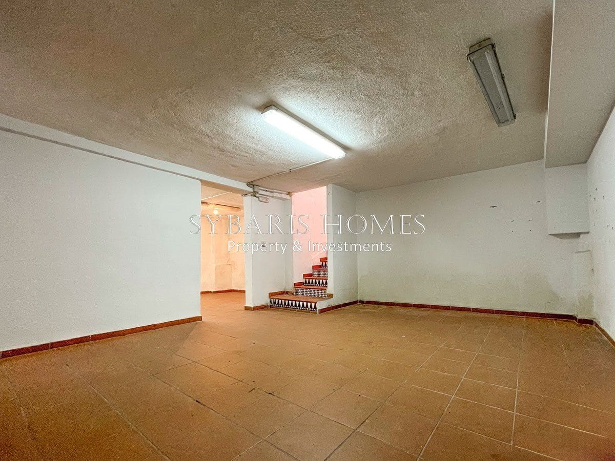 Kommersiell til salgs i Denia med garasje - € 325 000 (Ref: 10183794)