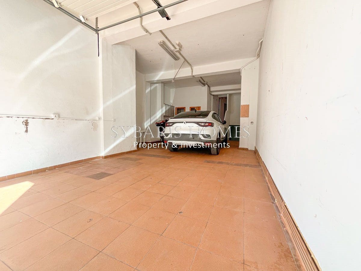 Kommersiell til salgs i Denia med garasje - € 325 000 (Ref: 10183794)