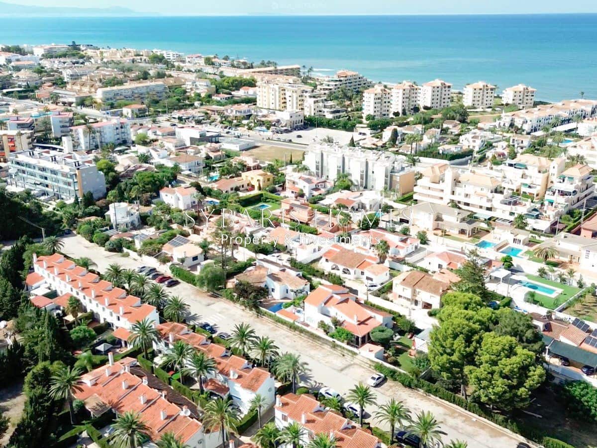 3 slaapkamer Huis te koop in Denia met zwembad - € 399.900 (Ref: 10183797)