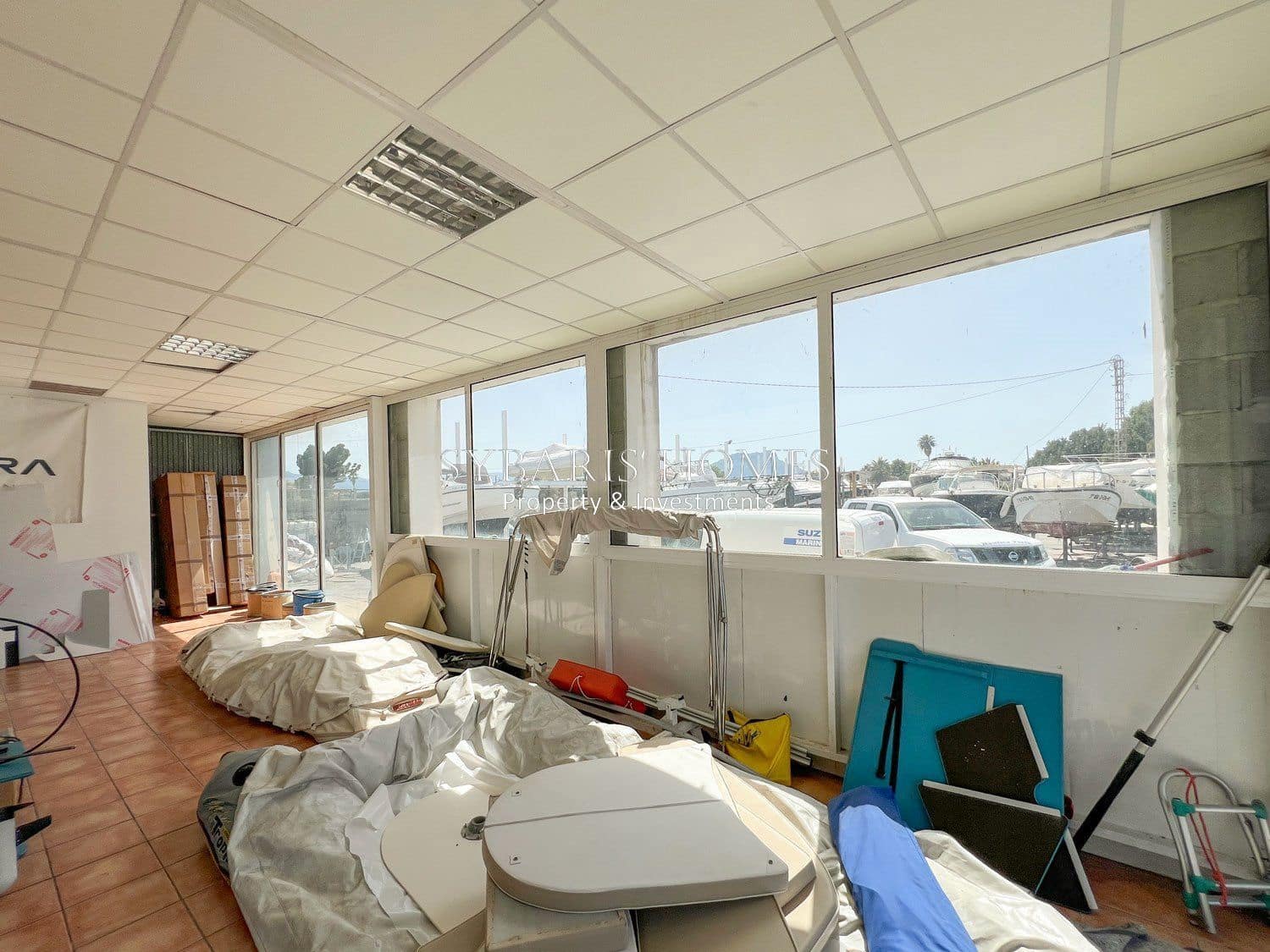 Commercial for sale in Denia with garage - € 1,650,000 (Ref: 10183799)
