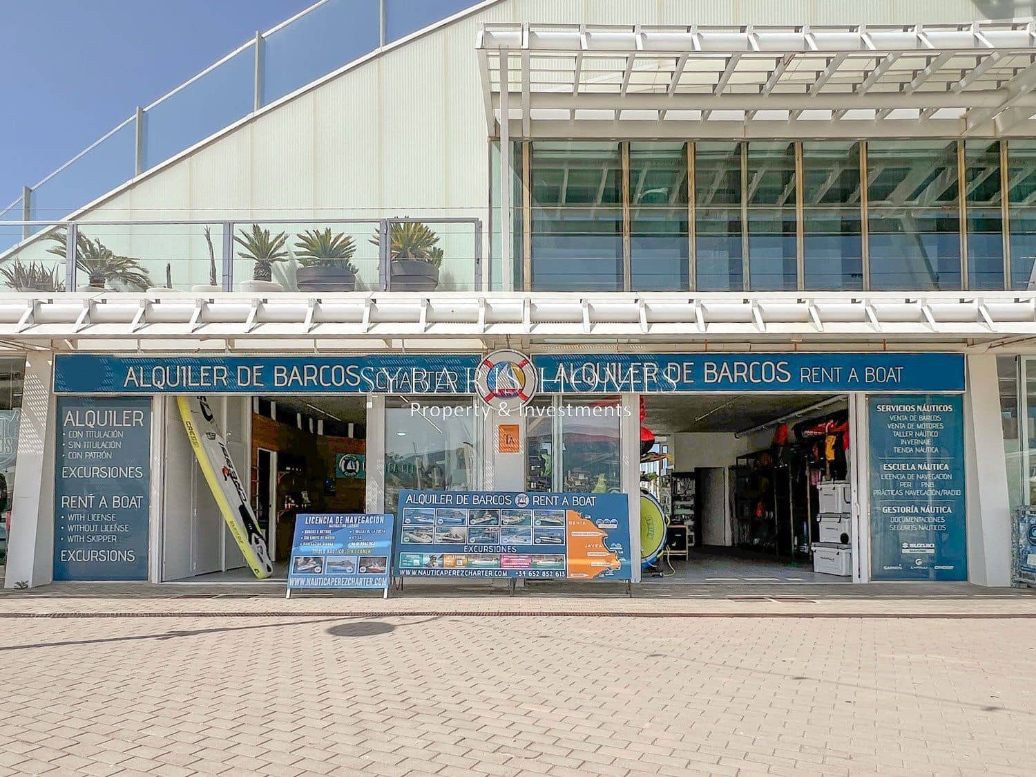 Commercial for sale in Denia with garage - € 1,650,000 (Ref: 10183799)