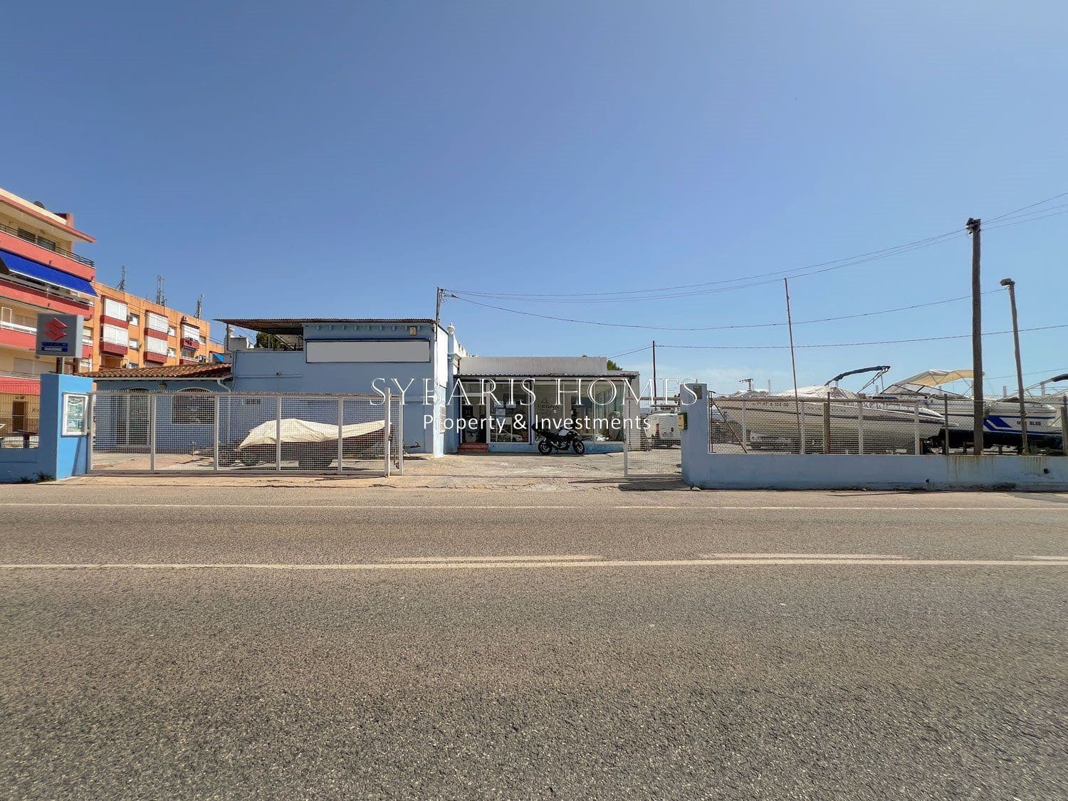 Commercial for sale in Denia with garage - € 1,650,000 (Ref: 10183799)