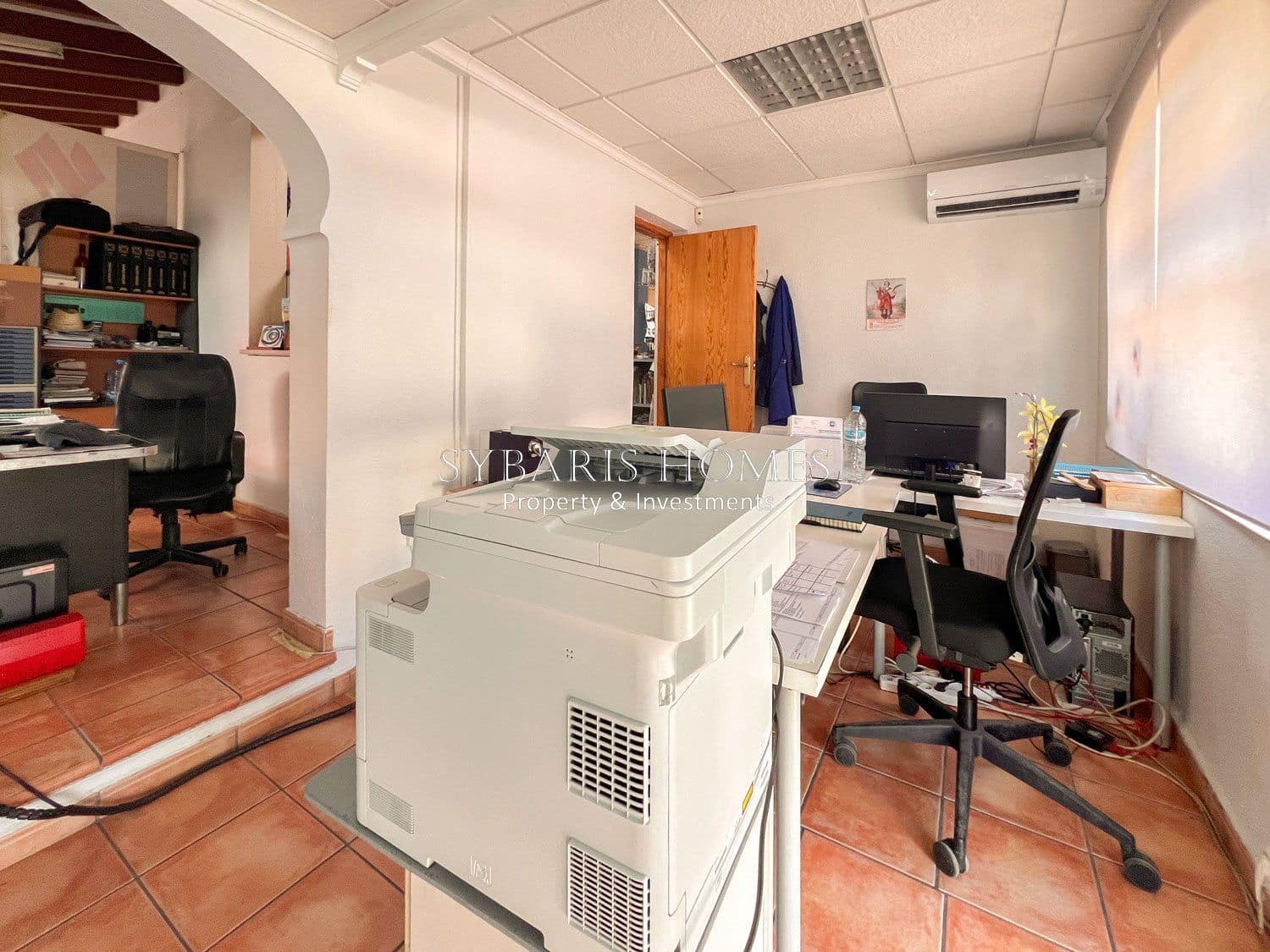 Commercial for sale in Denia with garage - € 1,650,000 (Ref: 10183799)