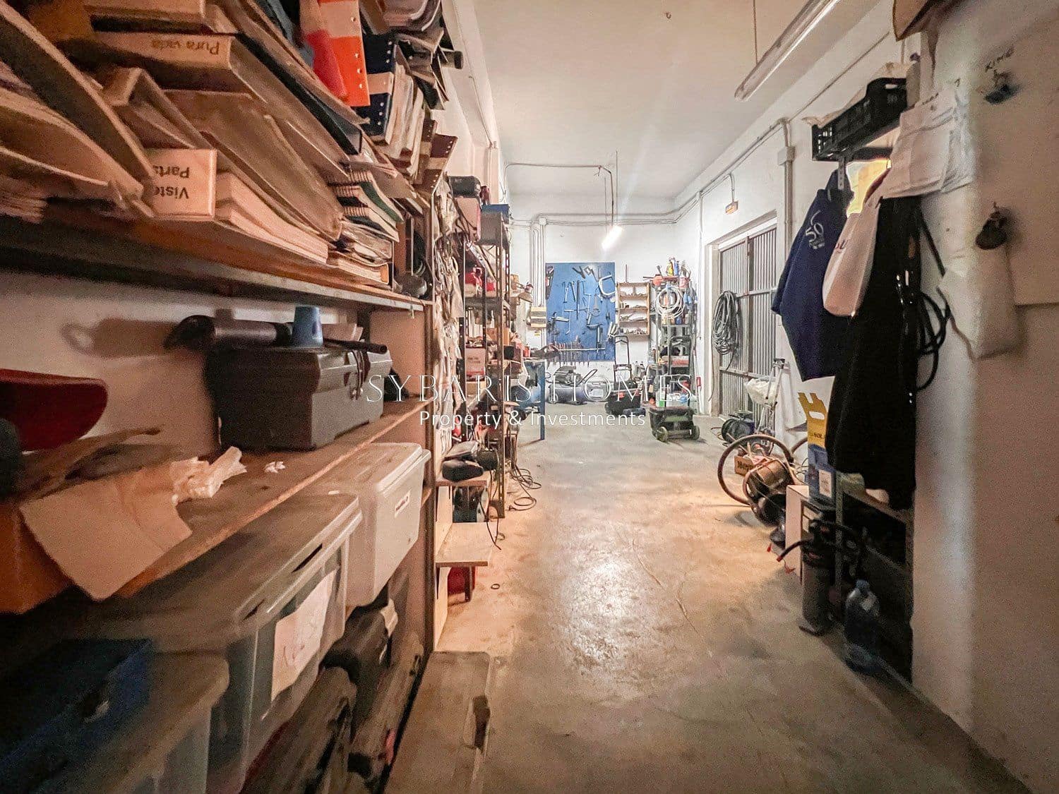 Commercial for sale in Denia with garage - € 1,650,000 (Ref: 10183799)