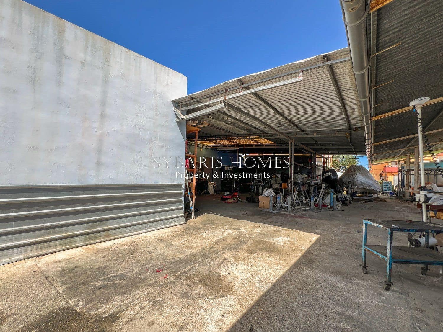 Commercial for sale in Denia with garage - € 1,650,000 (Ref: 10183799)