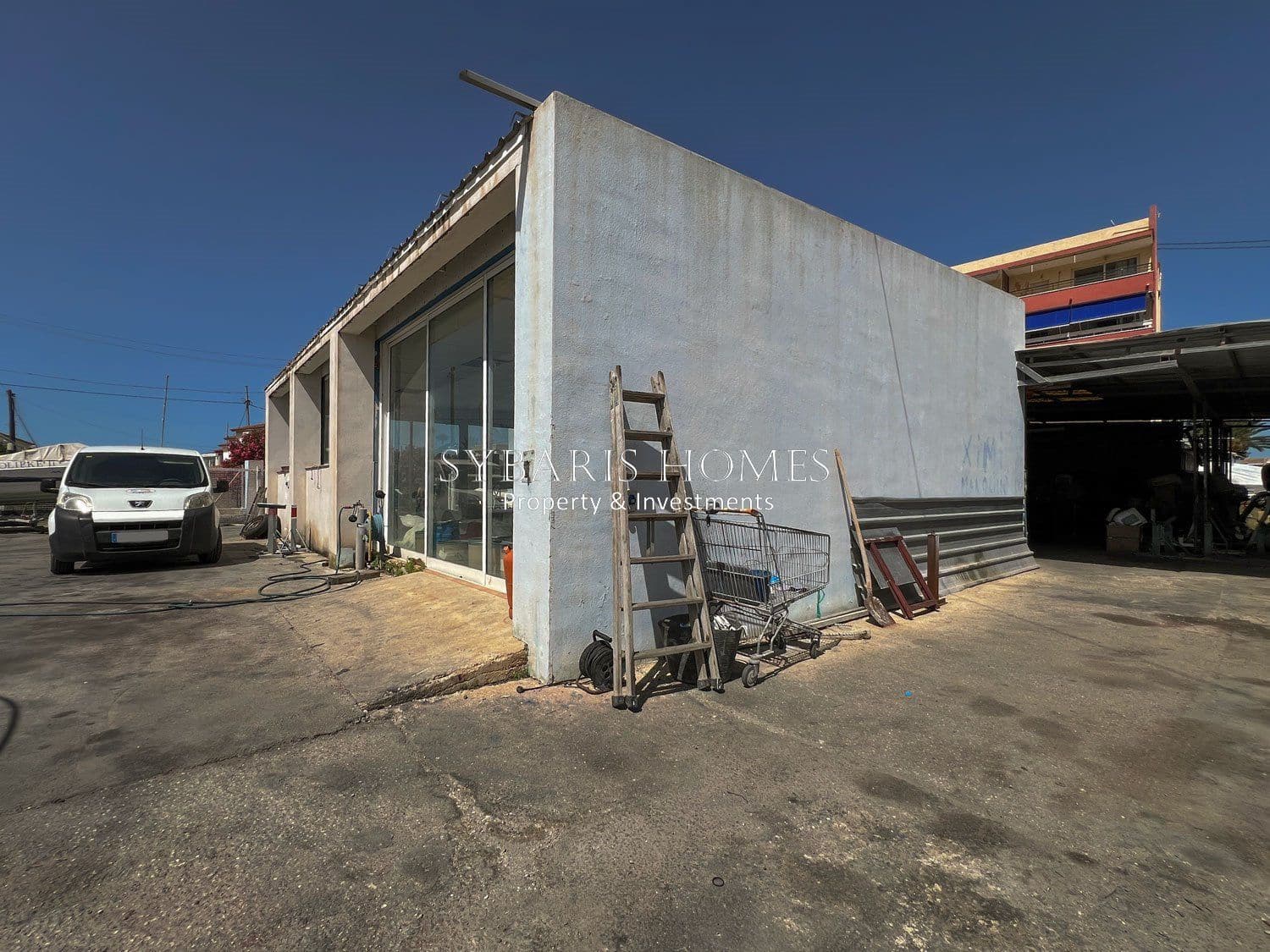 Commercial for sale in Denia with garage - € 1,650,000 (Ref: 10183799)
