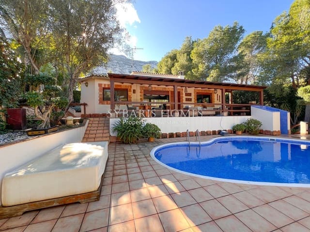3 soverom Villa til salgs i El Montgó, Dénia med svømmebasseng garasje - € 735 000 (Ref: 10183800)