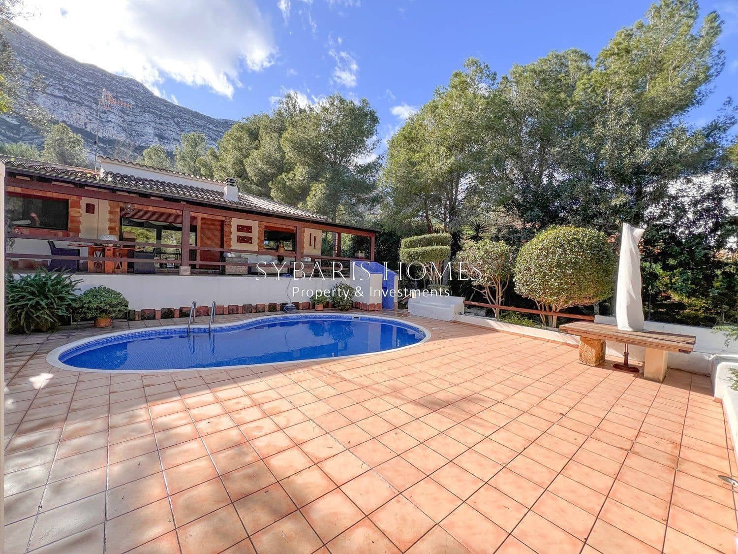 3 soverom Villa til salgs i Denia med svømmebasseng garasje - € 735 000 (Ref: 10183800)