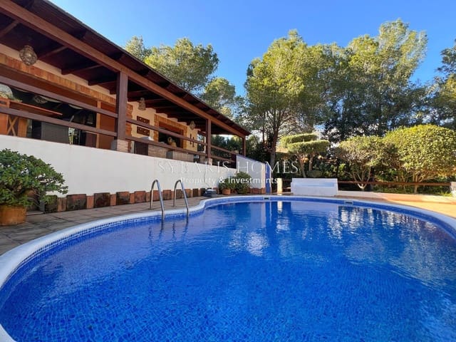 3 soverom Villa til salgs i El Montgó, Dénia med svømmebasseng garasje - € 735 000 (Ref: 10183800)