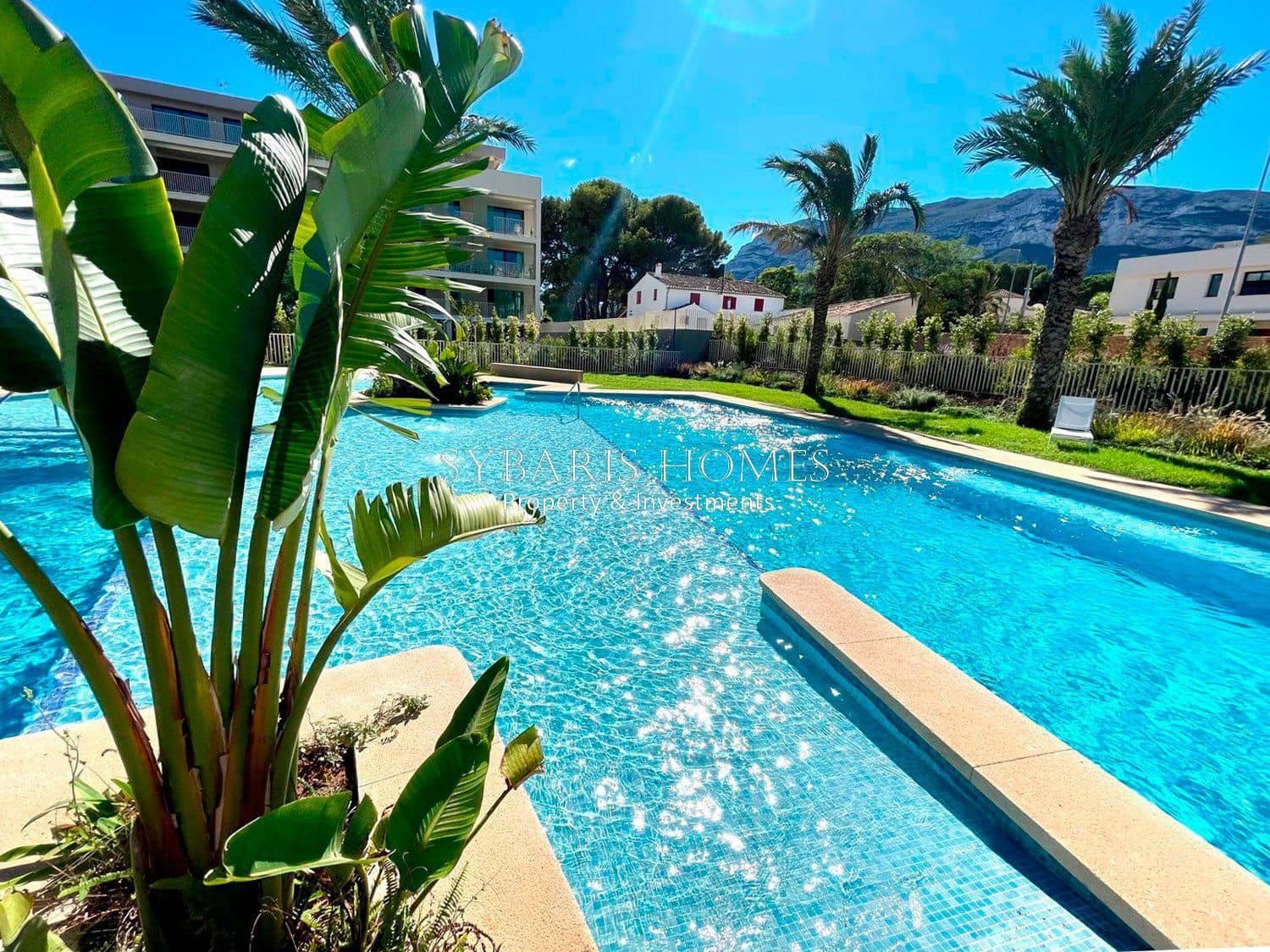 4 soveværelse Lejlighed til salg i Denia med swimmingpool garage - € 880.000 (Ref: 10183801)