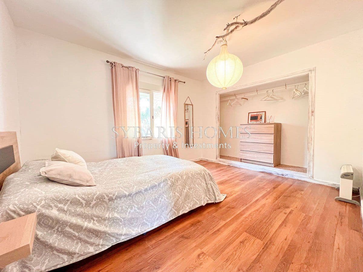 5 soverom Villa til salgs i Denia med garasje - € 590 000 (Ref: 10183813)