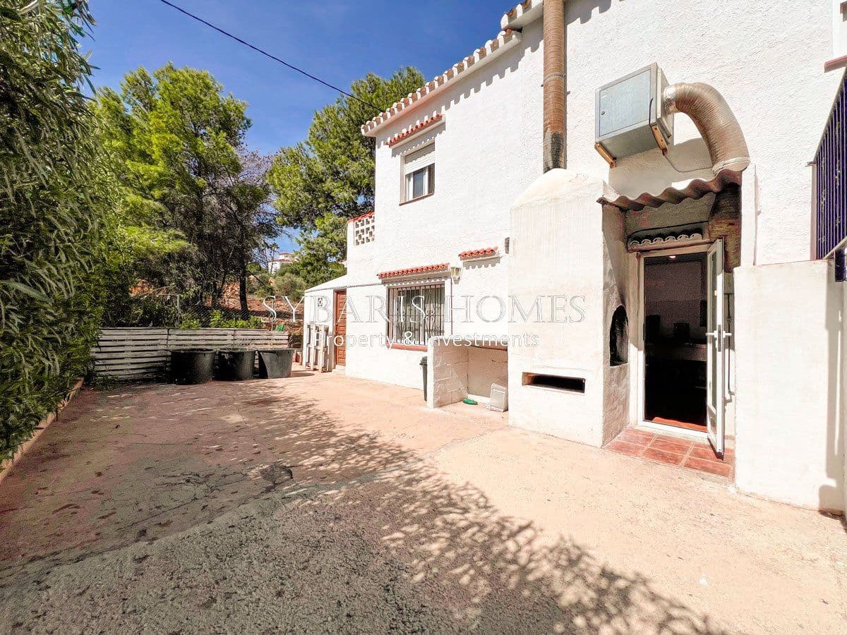 5 soverom Villa til salgs i Denia med garasje - € 590 000 (Ref: 10183813)