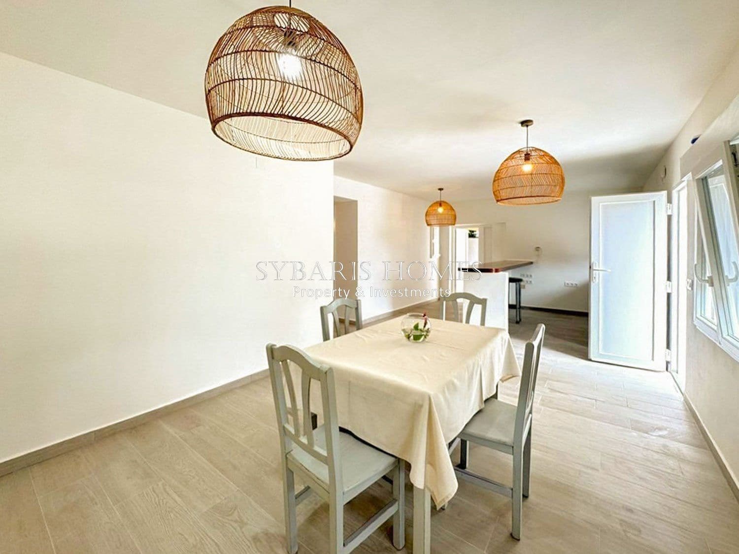 5 soverom Villa til salgs i Denia med garasje - € 590 000 (Ref: 10183813)