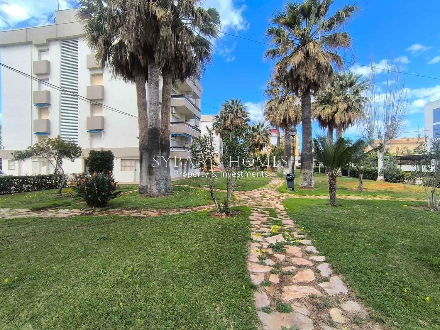 1 soverom Leilighet til salgs i Denia med svømmebasseng garasje - € 240 000 (Ref: 10183819)