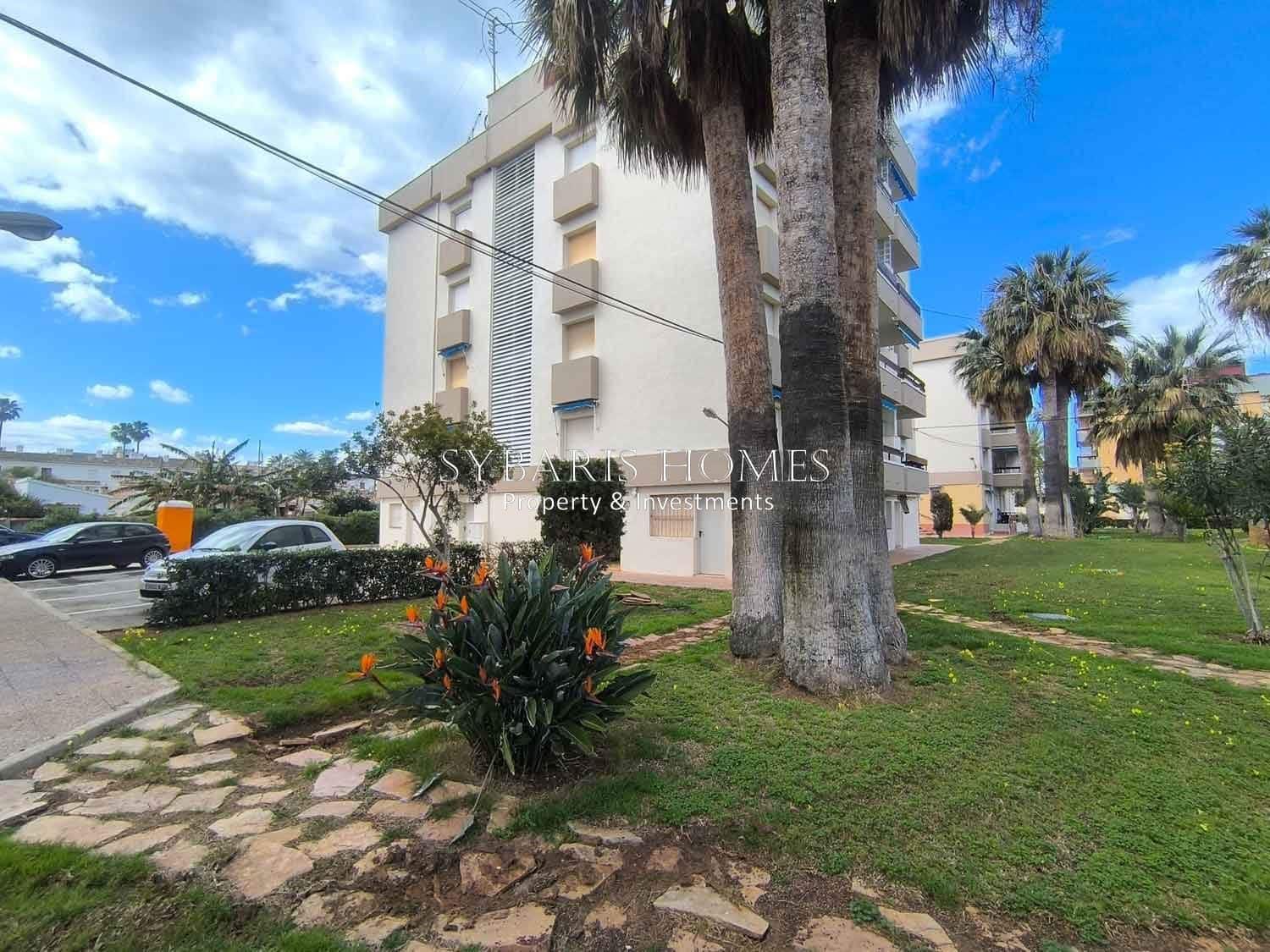 1 soverom Leilighet til salgs i Denia med svømmebasseng garasje - € 240 000 (Ref: 10183819)