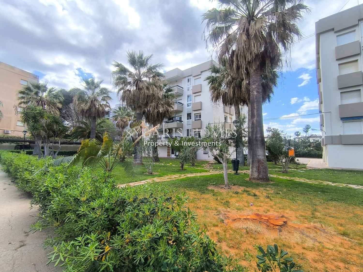 1 soverom Leilighet til salgs i Denia med svømmebasseng garasje - € 240 000 (Ref: 10183819)