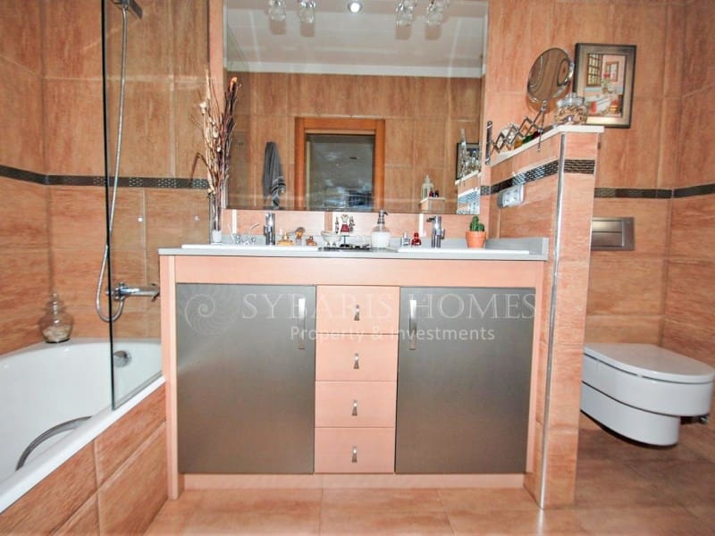 4 sovrum Villa till salu i Denia med pool garage - 950 000 € (Ref: 6351392)