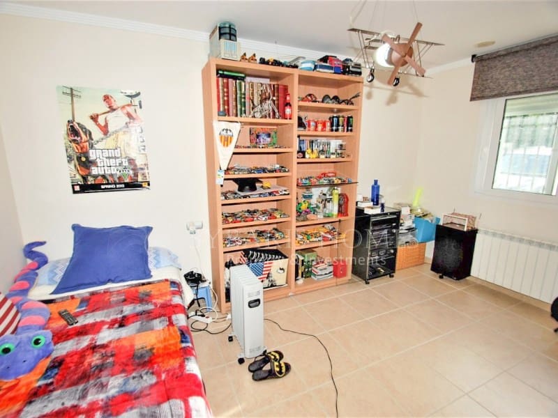 4 sovrum Villa till salu i Denia med pool garage - 950 000 € (Ref: 6351392)