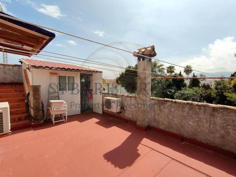 4 sypialnia Willa na sprzedaż w Denia z basenem garażem - 649 900 € (Ref: 7546245)