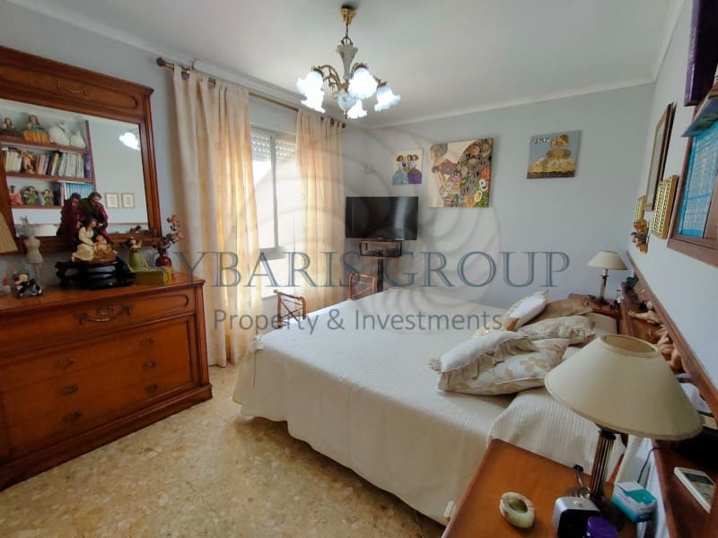 4 sypialnia Willa na sprzedaż w Denia z basenem garażem - 649 900 € (Ref: 7546245)