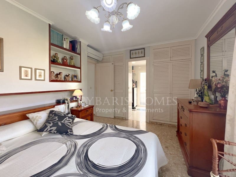 5 quarto Moradia para venda em Denia com piscina garagem - 649 900 € (Ref: 7546245)