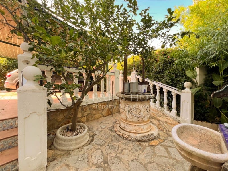 5 quarto Moradia para venda em Denia com piscina garagem - 649 900 € (Ref: 7546245)