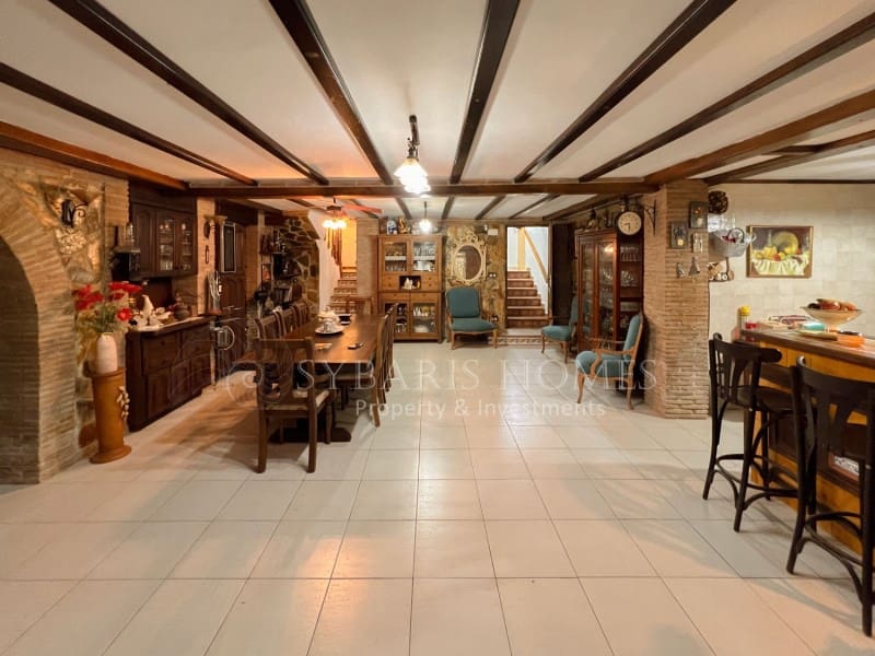 5 quarto Moradia para venda em Denia com piscina garagem - 649 900 € (Ref: 7546245)