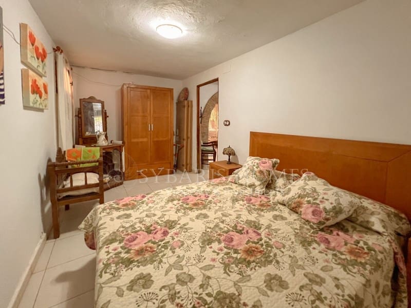 5 quarto Moradia para venda em Denia com piscina garagem - 649 900 € (Ref: 7546245)