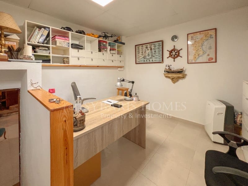 5 quarto Moradia para venda em Denia com piscina garagem - 649 900 € (Ref: 7546245)