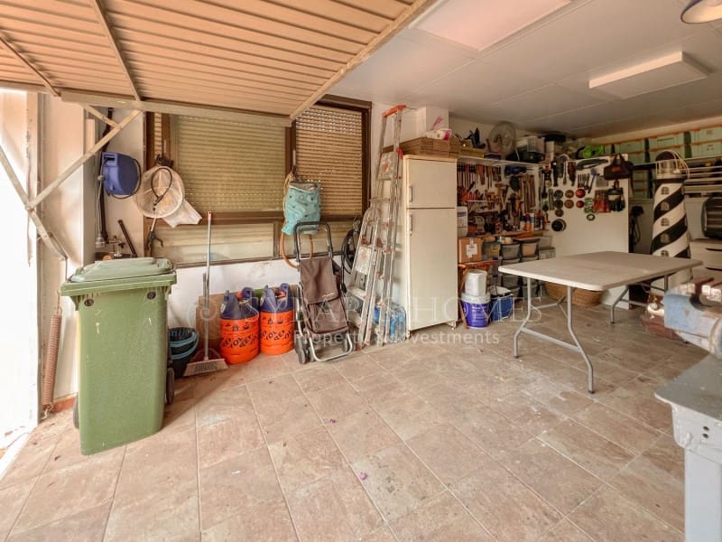 5 quarto Moradia para venda em Denia com piscina garagem - 649 900 € (Ref: 7546245)